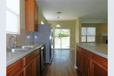 316 Hummingbird Drive, Little Elm, TX 75068 - Photo 13
