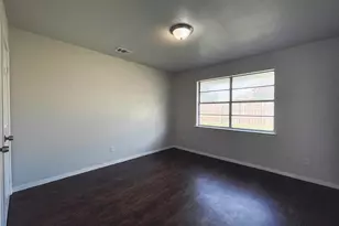 1603 S Hall St, Ennis, TX 75119 - Photo 7