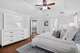 9216 Hanging Moss Dr, Granbury, TX 76049 - Photo 19