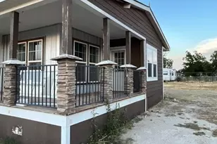 209 N Ave C, Knox City, TX 79529 - Photo 7