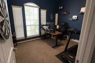 321 Avila Ln, Fort Worth, TX 76052 - Photo 5