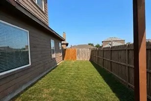 321 Avila Ln, Fort Worth, TX 76052 - Photo 23