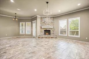 3503 Fountain Way, Granbury, TX 76049 - Photo 7