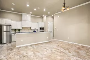 3503 Fountain Way, Granbury, TX 76049 - Photo 9