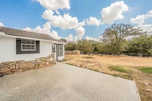 307 Ross Ave, Glen Rose, TX 76043 - Photo 31