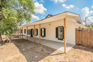 307 Ross Ave, Glen Rose, TX 76043 - Photo 5