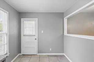 2005 Haltom Rd, Haltom City, TX 76117 - Photo 9