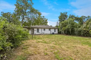 2005 Haltom Rd, Haltom City, TX 76117 - Photo 19