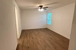 705 E Jones St, Sherman, TX 75090 - Photo 3