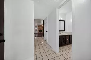 7335 Antoine Dr, Houston, TX 77088 - Photo 5