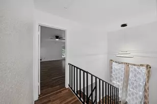 7335 Antoine Dr, Houston, TX 77088 - Photo 17
