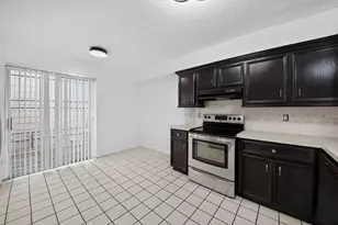 7335 Antoine Dr, Houston, TX 77088 - Photo 11