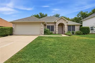 1601 Creekside, Sherman, TX 75092 - Photo 1