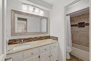 8710 Sanshire Ave, Dallas, TX 75231 - Photo 29