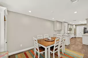 1946 Oakbluff Dr, Carrollton, TX 75007 - Photo 13