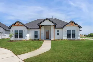 200 Cliff Ct, Godley, TX 76044 - Photo 1