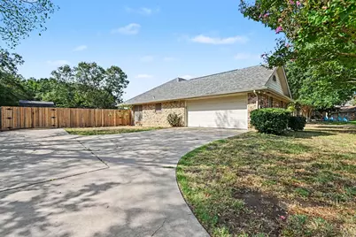 110 Mill Creek Lane, Weatherford, TX 76087 - Photo 3