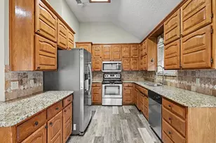 110 Mill Creek Ln, Weatherford, TX 76087 - Photo 9