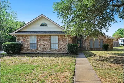110 Mill Creek Lane, Weatherford, TX 76087 - Photo 1