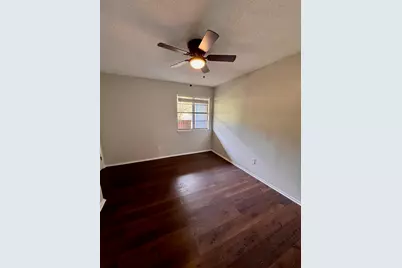 624 E 3rd Street #207, Springtown, TX 76082 - Photo 5