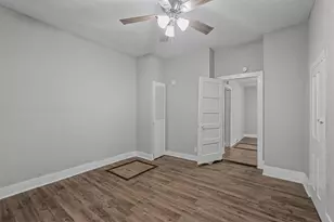 906 E Houston St, Sherman, TX 75092 - Photo 17