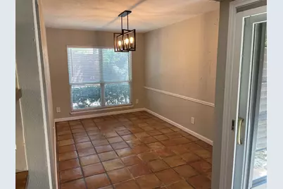 1909 Rambling Ridge Lane, Carrollton, TX 75007 - Photo 5