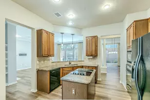 3107 Lake Oak Dr, Arlington, TX 76017 - Photo 7