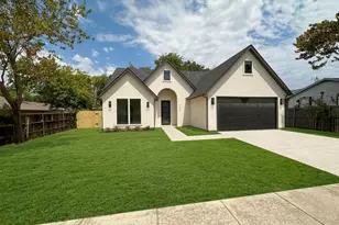338 Texana St, Van Alstyne, TX 75495 - Photo 11