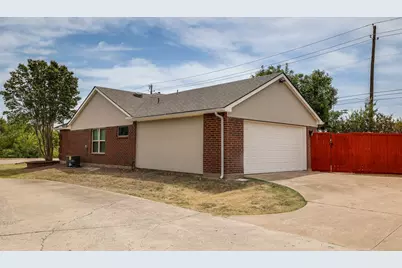 4201 Arbor Creek Drive, Carrollton, TX 75010 - Photo 23