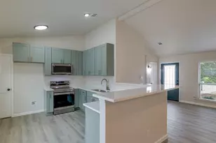 4201 Arbor Creek Dr, Carrollton, TX 75010 - Photo 9