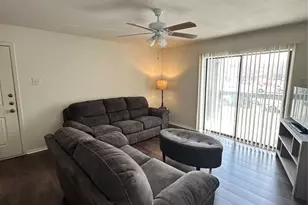 218 N Texas Blvd, Denton, TX 76201 - Photo 1