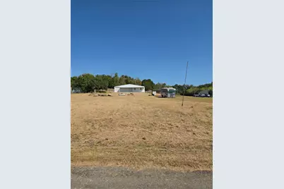 243 Blue Sky Lane, Springtown, TX 76082 - Photo 3