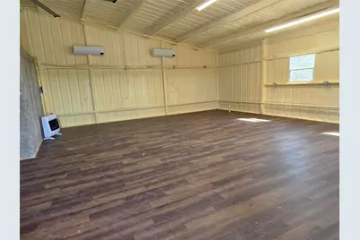 243 Blue Sky Lane, Springtown, TX 76082 - Photo 11