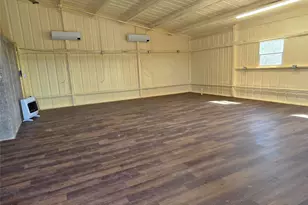 243 Blue Sky Ln, Springtown, TX 76082 - Photo 11