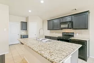 8817 Poynter St, Fort Worth, TX 76123 - Photo 7
