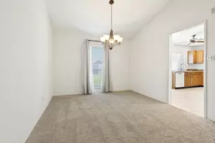 2906 Western Dr, Garland, TX 75042 - Photo 11