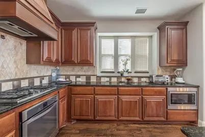 10205 Savoy Drive, Plano, TX 75025 - Photo 9