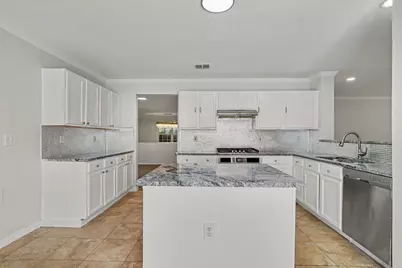 4800 Sleepy Ridge Circle, Fort Worth, TX 76133 - Photo 15