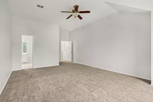 4800 Sleepy Ridge Cir, Fort Worth, TX 76133 - Photo 19