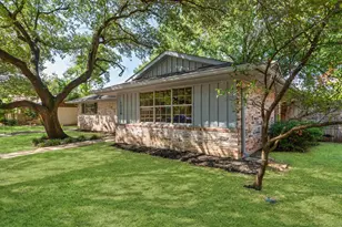 1728 Laurel Lake Dr, Waco, TX 76710 - Photo 3