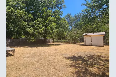 540 Harrison Lane, Hurst, TX 76053 - Photo 9