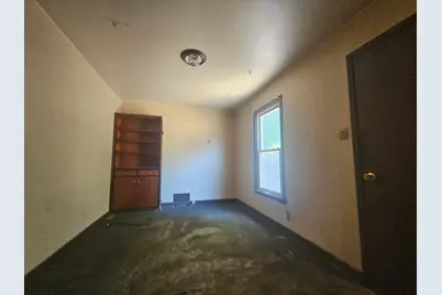 540 Harrison Lane, Hurst, TX 76053 - Photo 7