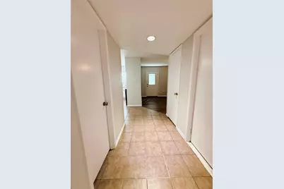 1025 NW Summercrest Boulevard #B, Burleson, TX 76028 - Photo 3