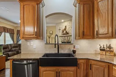 1408 Laurel Park, Robinson, TX 76706 - Photo 13