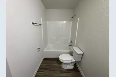 1110 Jones Street, Greenville, TX 75401 - Photo 11