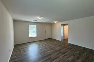 1110 Jones St, Greenville, TX 75401 - Photo 5
