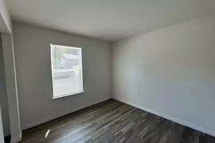 1110 Jones St, Greenville, TX 75401 - Photo 13