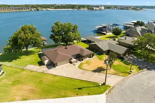 504 Panama Ct, Granbury, TX 76048 - Photo 35