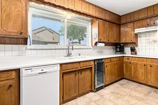 504 Panama Ct, Granbury, TX 76048 - Photo 13