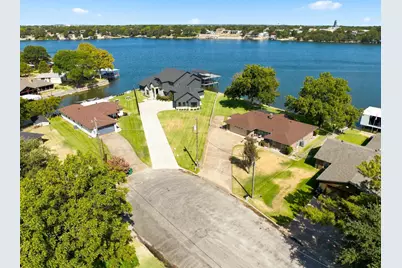 504 Panama Court, Granbury, TX 76048 - Photo 33